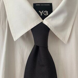 Holt Renfrew BLACK ribbed silk tie